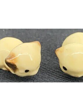 Hagen Renaker Mini Siamese Cat Kitten Figurines Bone China Ceramic Nursing